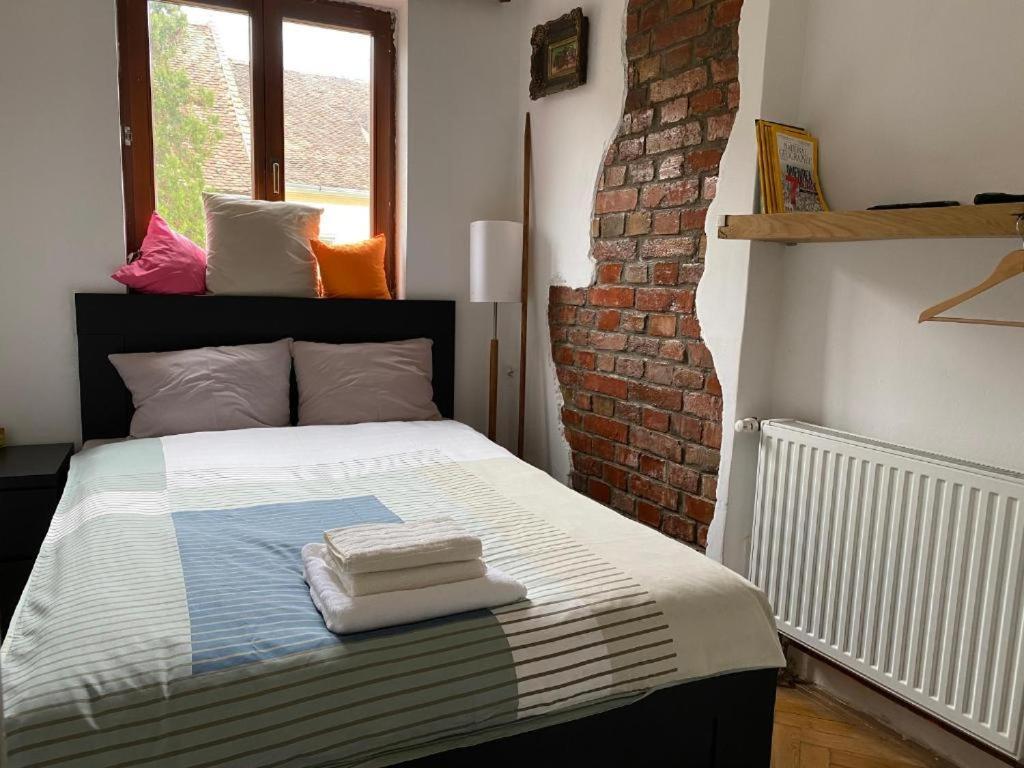 Casa Panzarului Lägenhet Sibiu Exteriör bild