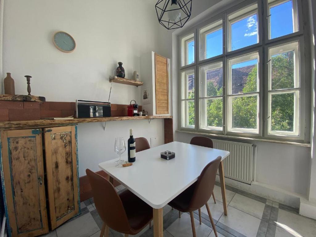 Casa Panzarului Lägenhet Sibiu Exteriör bild